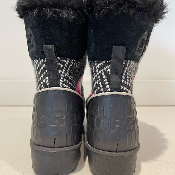 $85 Sorel Waterproof Black Pink Tweed Size 5 Winter Boots NY2424-010 Tivoli II - Picture 3 of 11